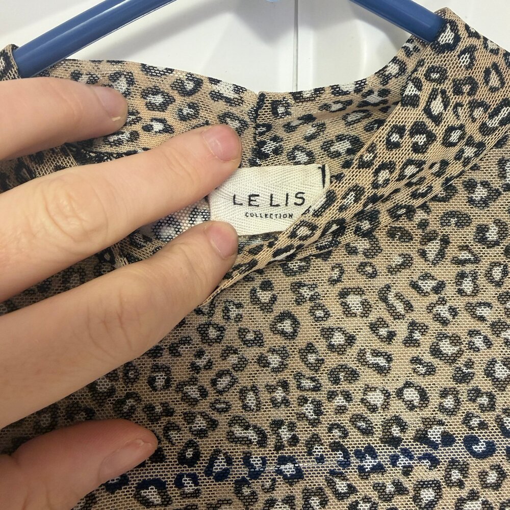 LE LIS COLLECTION leopard print mesh top